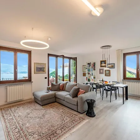 Il Dipinto Sul Lago Stresa Center: Terrace, Garden And Privare Garage - Happy Rentals