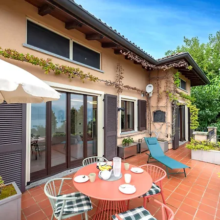 Nyaraló Il Dipinto Sul Lago Stresa Center: Terrace, Garden And Privare Garage - Happy Rentals Stresa