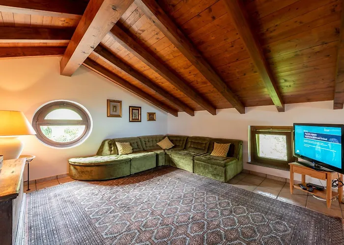 Il Dipinto Sul Center - Happy *