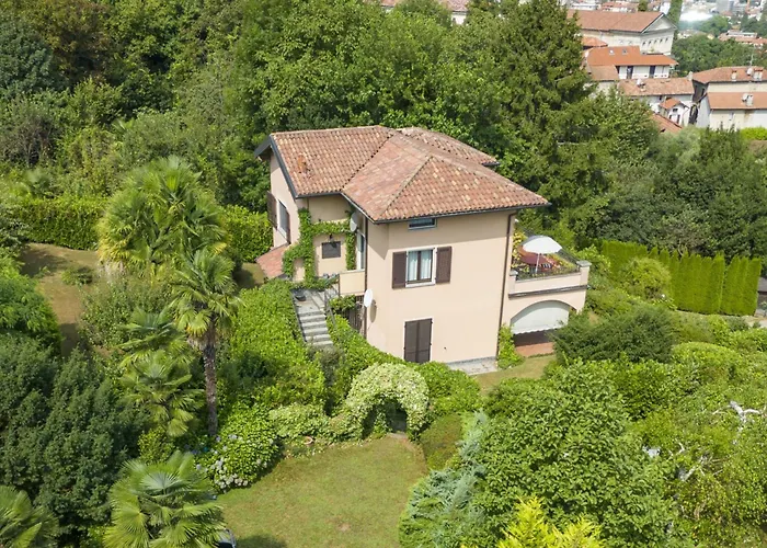 Il Dipinto Sul Center - Happy Стреза